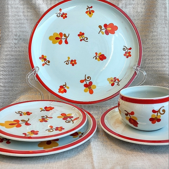 A little bit of everything, with a whole lot of love 💞👍 - Picture 6 of 16